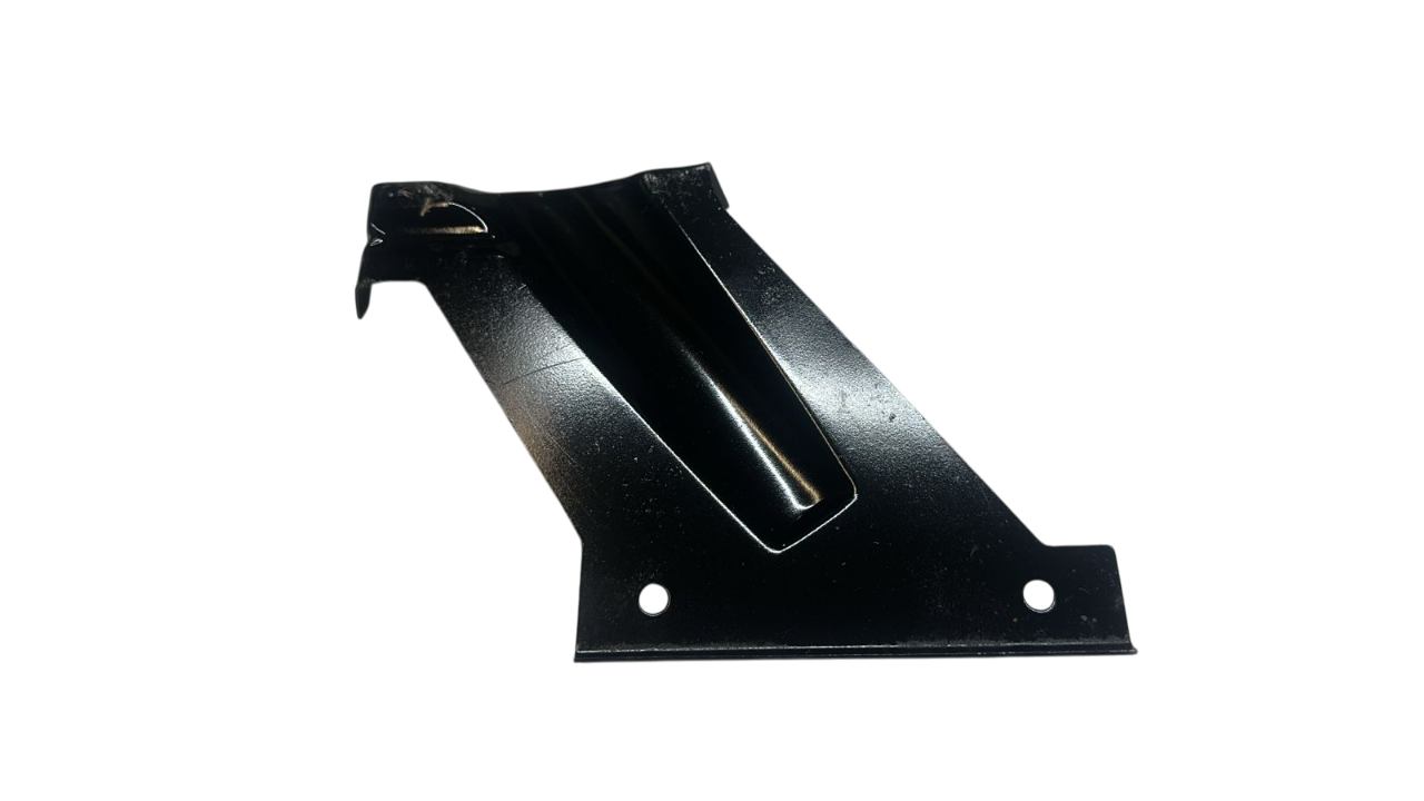 Кронштейн заднего брызговика 08-09 (лев) Автом