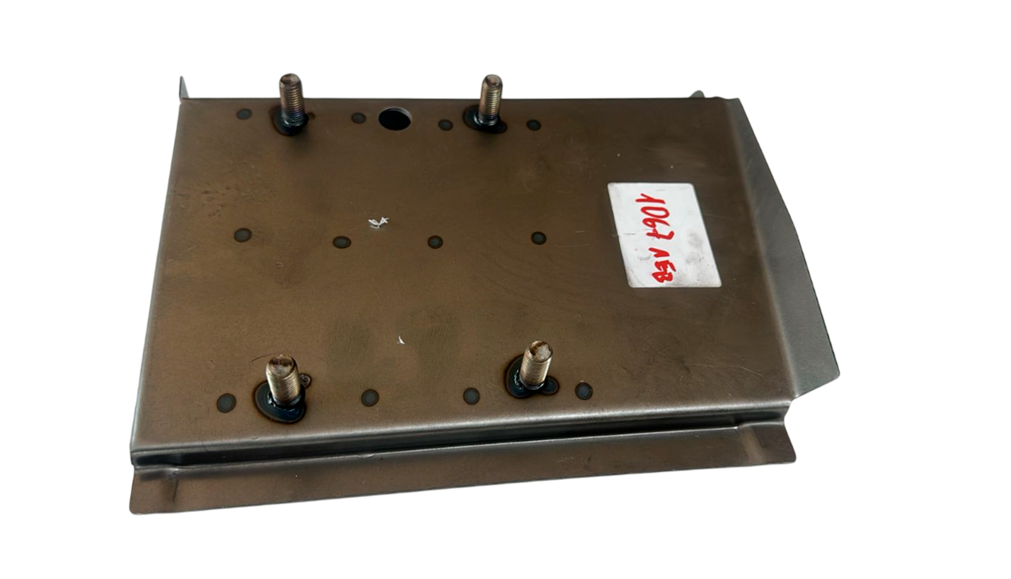 Площадка крепления левой реактивной тяги на ВАЗ "НИВА"